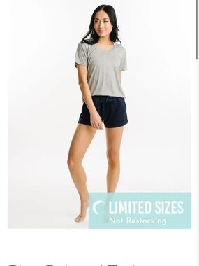ZYIA blue relaxed texture Shorts